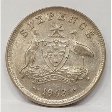 AUSTRALIA 1963 . SIXPENCE . ERROR . MIS-STRIKE . NICE LIP
